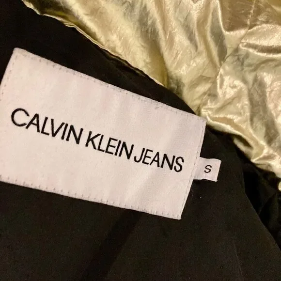 Calvin Klein Gold Hooded Puffer Coat size Small - Picture 11 of 16